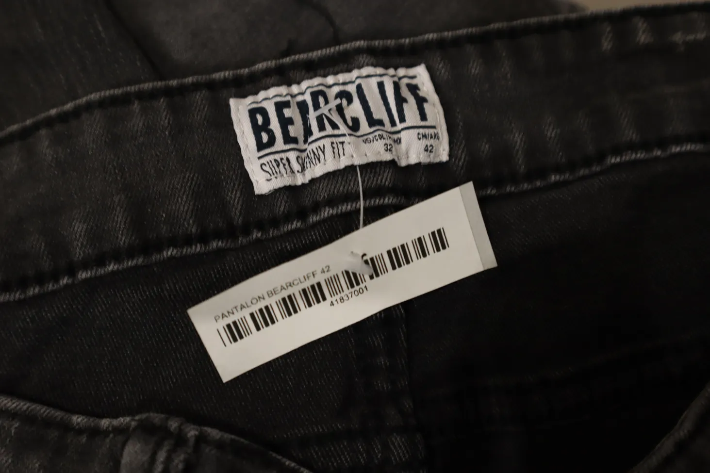 Bearcliff pantalones new arrivals