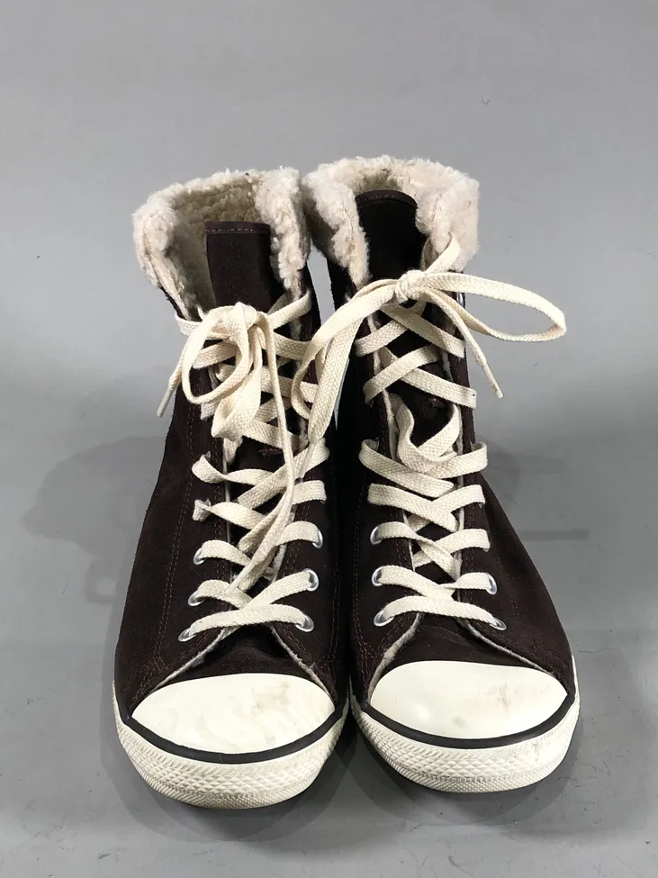 Converse plaza vespucio hotsell
